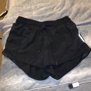 Lululemon hotty hot shorts